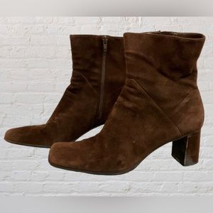 NINE WEST ~ Dark Brown Suede Boot